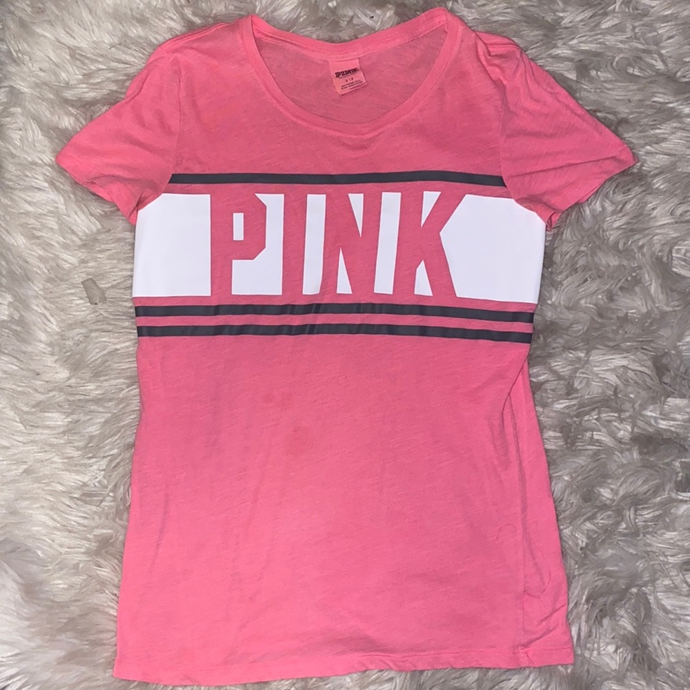 PINK logo pink small short sleeve shirt